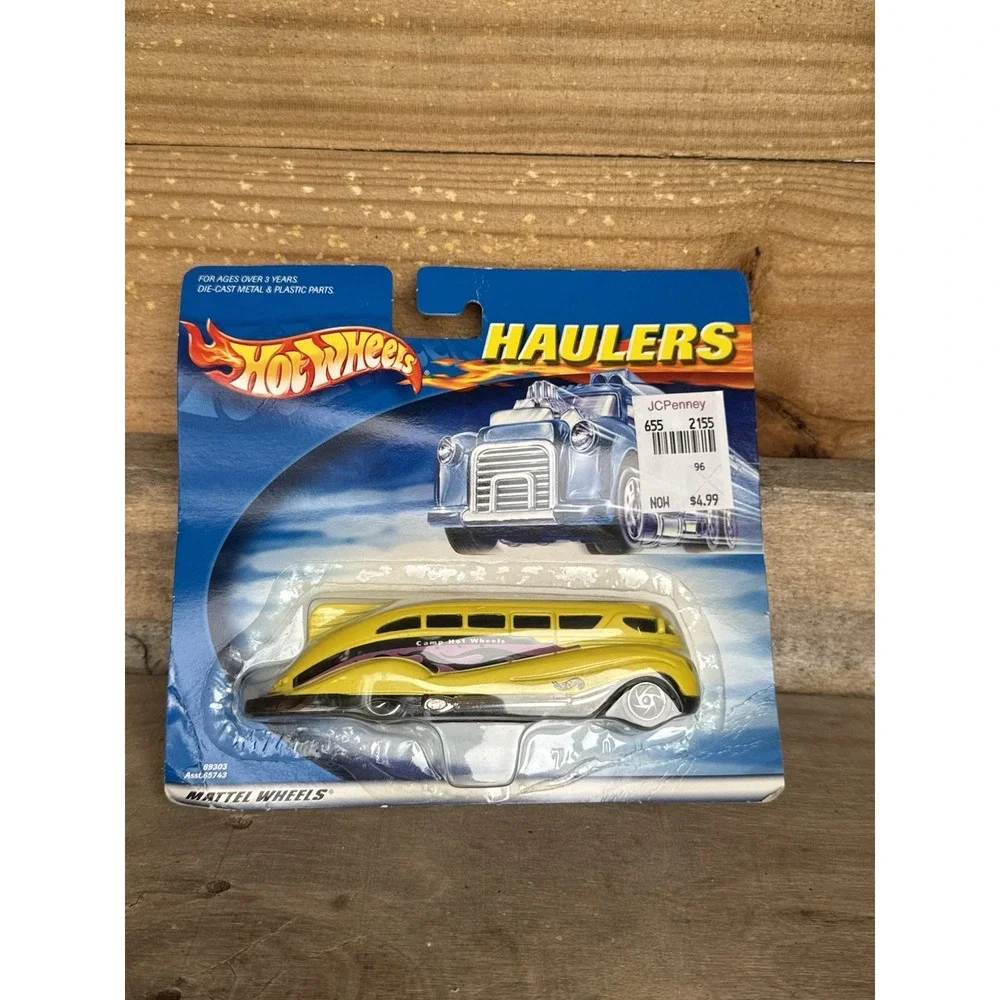 vintage metal toy cars and trucks, Bus,‎ Motorhome, Haulers, new in package